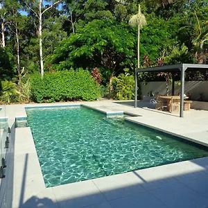 Noosa Buoys Tinbeerwah