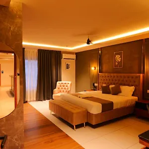 Classico International Kannangad