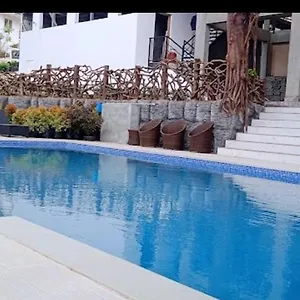 Skylark Holidays Premium Munnar